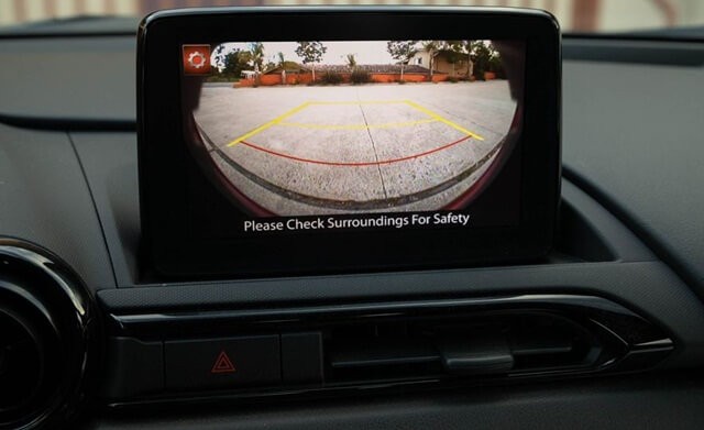 camera-lui-xe-mazda-mx-5-miata