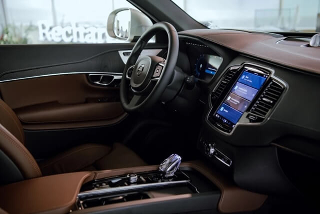 can-so-pha-le-volvo-ec40