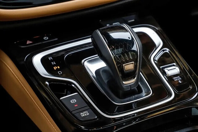 can-so-xe-gac-m6-pro