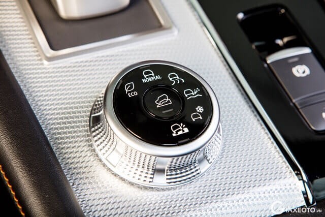 che-do-lai-xe-Mitsubishi-Outlander-2024