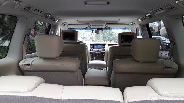 chi-tiet-noi-that-xe-infiniti-qx80-mau-den