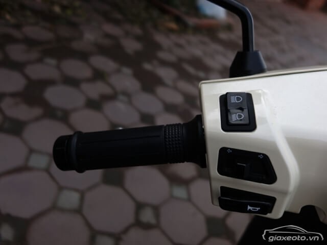 chinh-den-coi-xi-nhan-xe-vinfast-klara