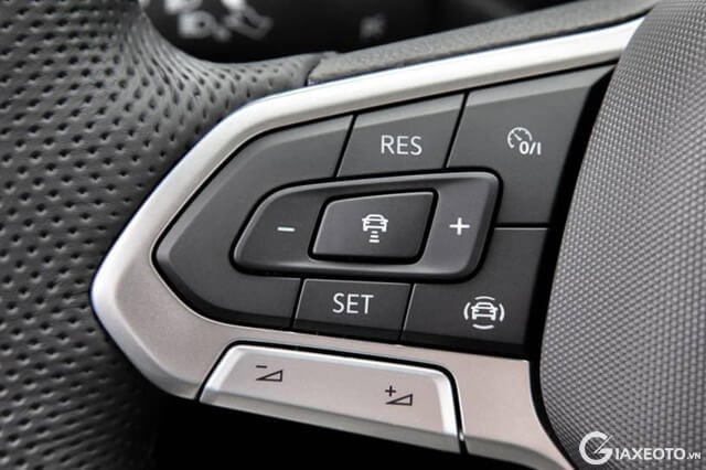 chinh-vo-lang-trai-xe-volkswagen-atlas-teramont