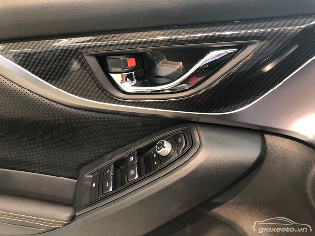 chuc-nang-chinh-tren-ghe-lai-xe-subaru-xv