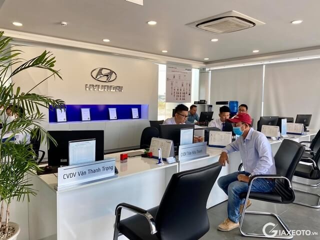 co-van-dich-vu-hyundai-binh-thuan