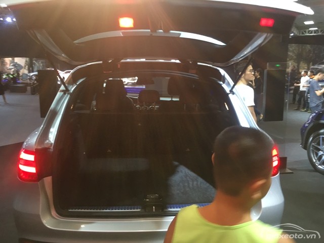 cop-xe-mercedes-glc-250