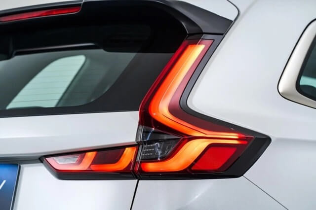 cum-den-hau-xe-honda-crv-2025