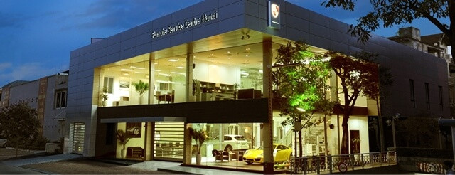 dai-ly-porsche-ha-noi