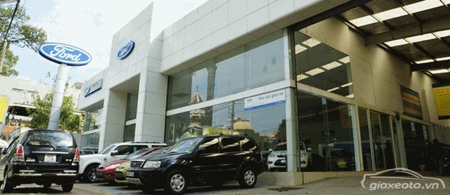 dai-ly-sai-gon-ford-cao-thang-ho-chi-minh