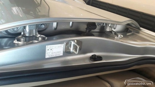 danh-gia-chat-luong-toyota-fortuner-cu-mau-bac(1)