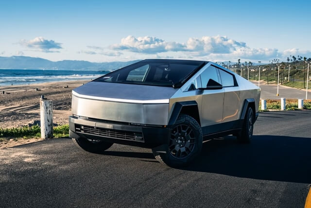 danh-gia-xe-Tesla-Cybertruck