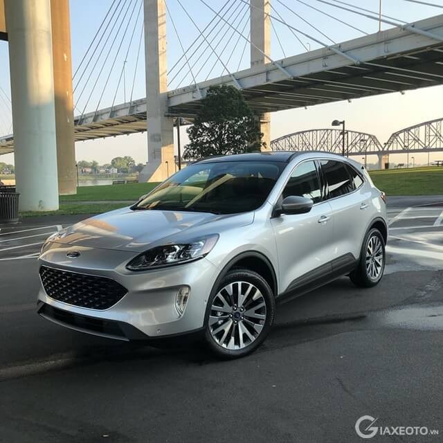 danh-gia-xe-ford-escape