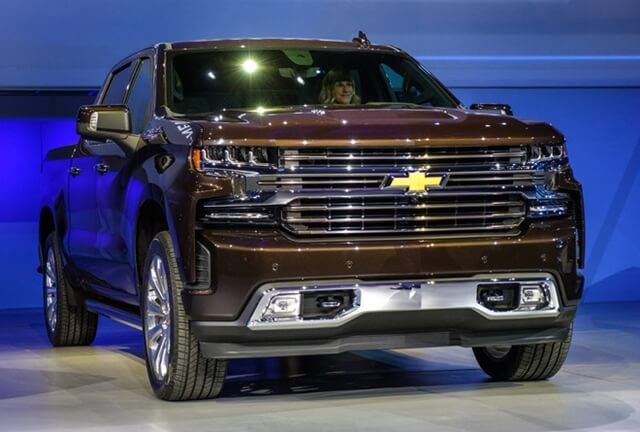 dau-xe-Chevrolet-Silverado-the-he-moi