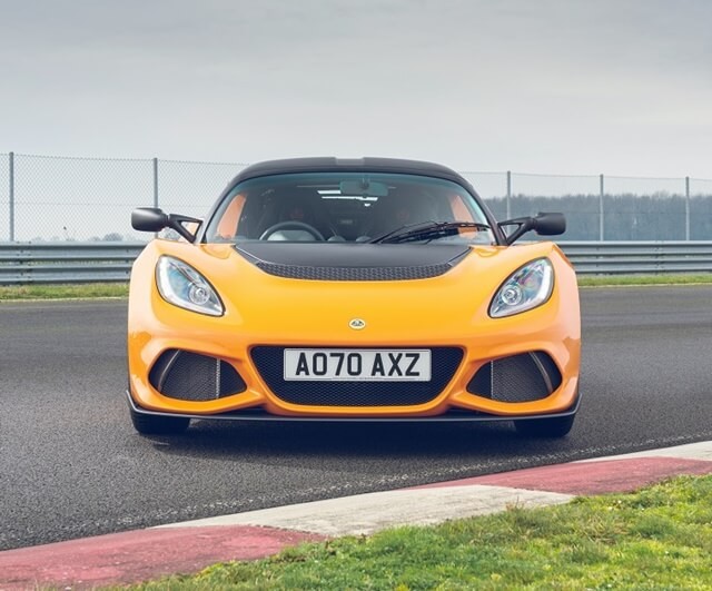 dau-xe-Lotus-Exige-Sport-390