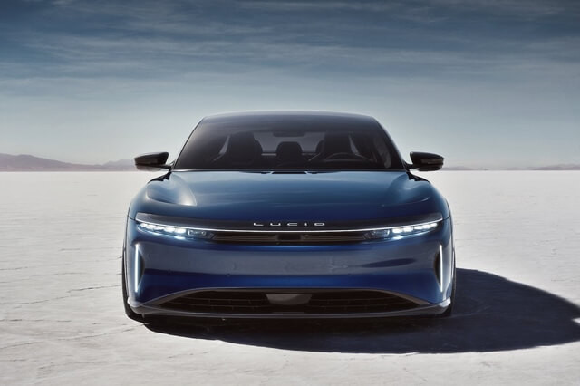 dau-xe-lucid-air-sapphire