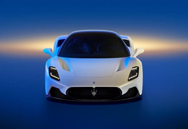 dau-xe-maserati-mc20