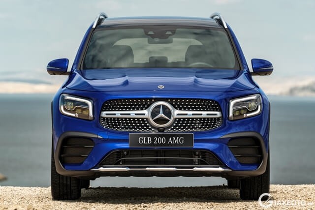 dau-xe-mercedes-benz-glb-200