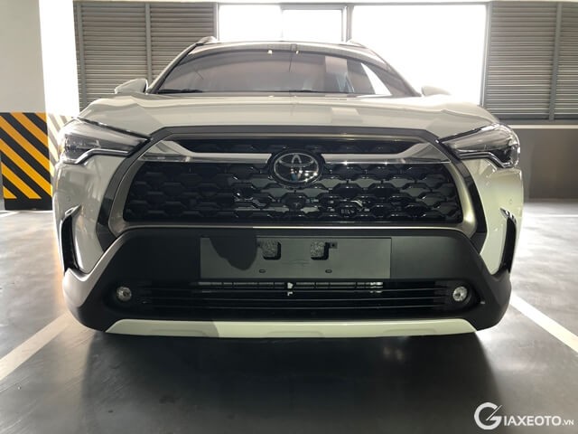 than-xe-toyota-corolla-cross-2020