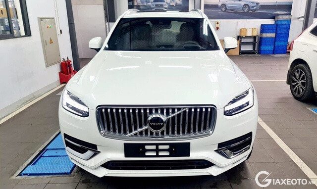dau-xe-volvo-xc90-2025