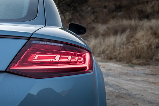 den-hau-audi-tt