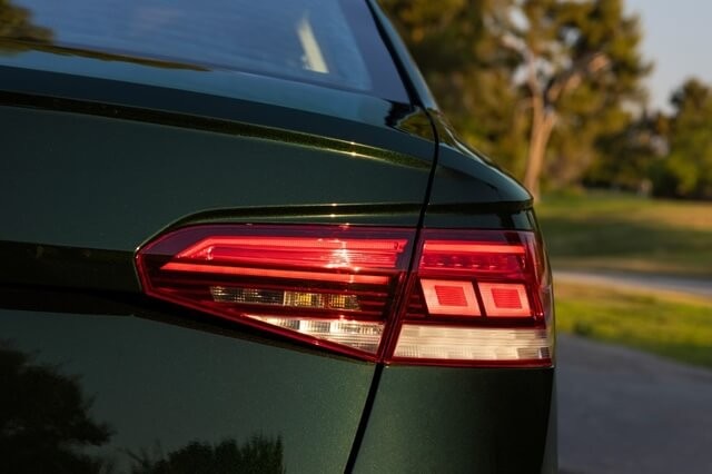 den-sau-xe-volkswagen-passat