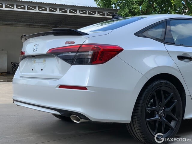 den-hau-xe-honda-civic