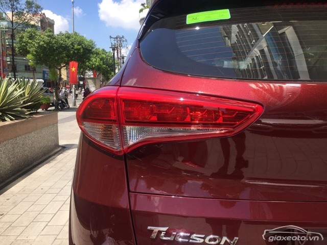 den-hau-xe-hyundai-tucson-may-dau