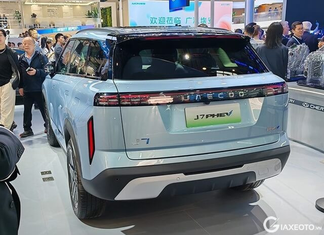 den-hau-xe-jaecoo-j7-phev