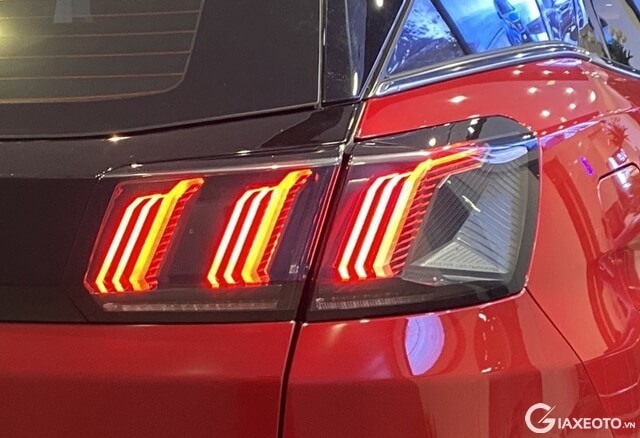 den-hau-xe-peugeot-3008