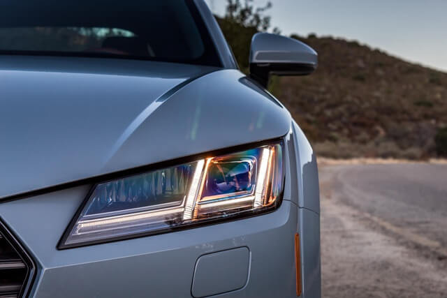 den-pha-audi-tt