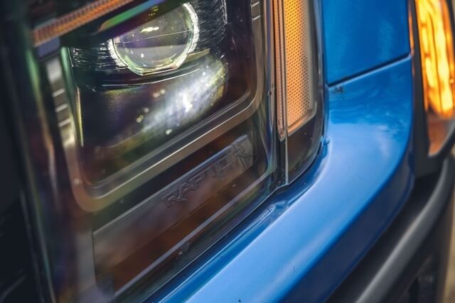 den-pha-xe-ford-f150-raptor