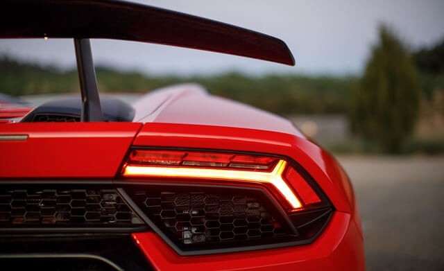 den-sau-xe-lamborghini-huracan-performante-spyder