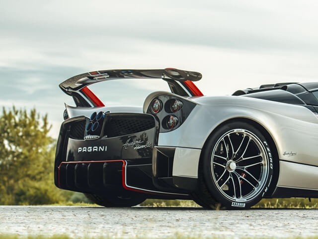 den-sau-xe-pagani-huayra-bc-roadster