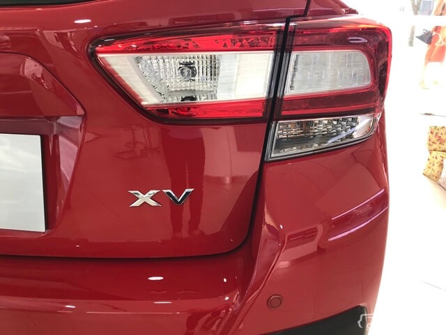 den-sau-xe-subaru-xv