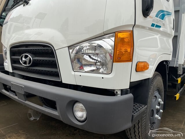 den-truoc-xe-hyundai-new-mighty-110s-110sl-110sp