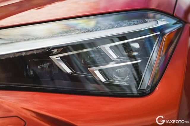 den-truoc-xe-lexus-ux-250h-fsport