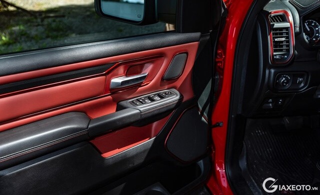 dieu-chinh-cua-xe-ram-1500