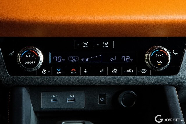 dieu-hoa-xe-Mitsubishi-Outlander-2024