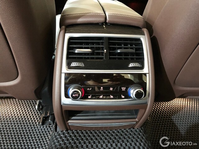 dieu-hoa-xe-bmw-730li