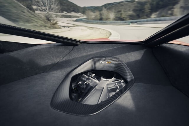 dong-co-xe-mclaren-765lt