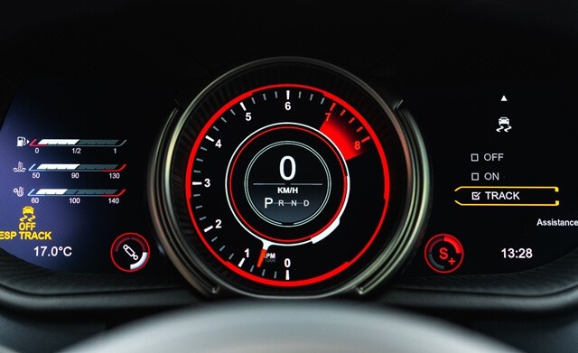 dong-ho-toc-do-xe-aston-martin-db11