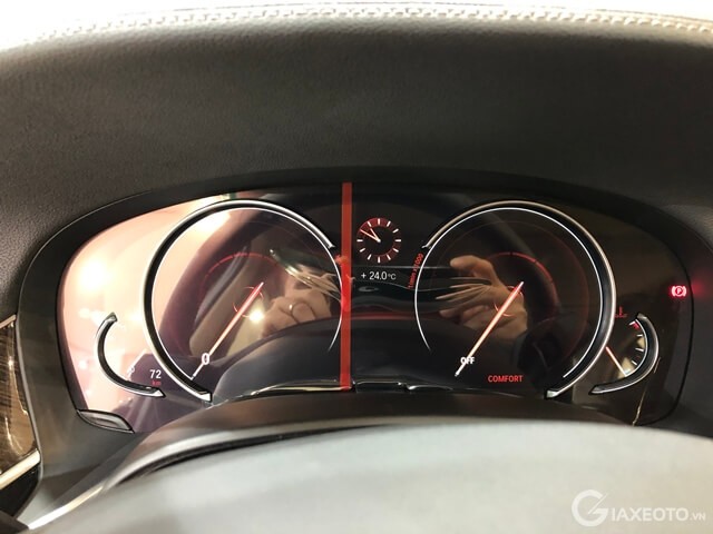 dong-ho-xe-bmw-730li