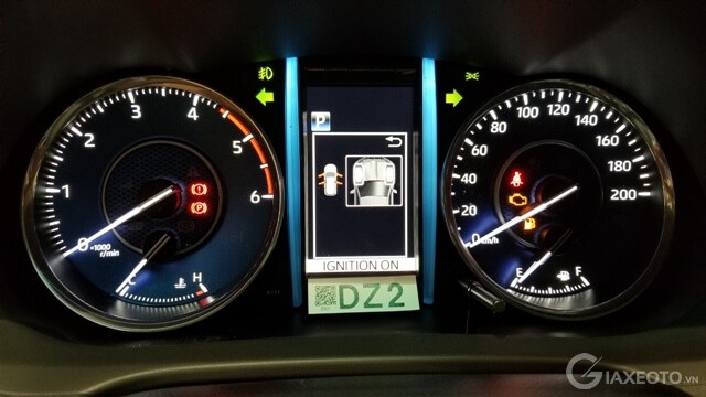 dong-ho-xe-toyota-fortuner-2022