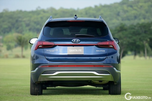 den-hau-xe-hyundai-santafe-may-dau