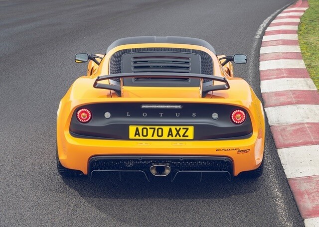 duoi-xe-Lotus-Exige-Sport-390