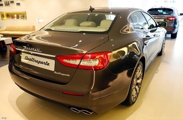 duoi-xe-Maserati-Quattroporte-giaxeotovn