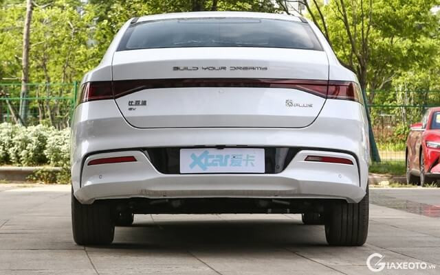 duoi-xe-byd-qin-plus-ev