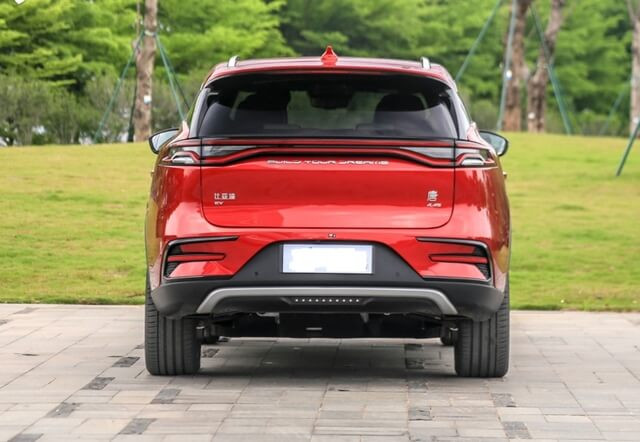 duoi-xe-byd-tang-ev
