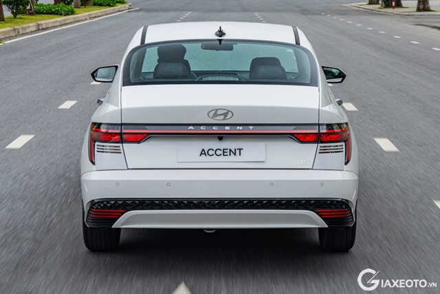 duoi-xe-hyundai-accent-2025