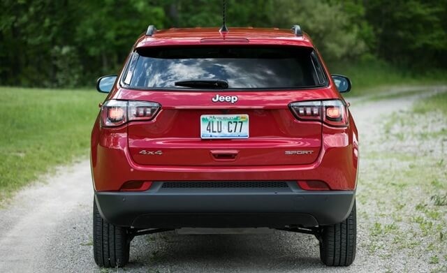 duoi-xe-jeep-compass